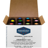 AmeriColor AmeriMist frontal del kit con 12 botellas, muestra colores y etiquetado