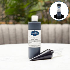 AmeriColor Super Black textura del gel en primer plano para mezcla rápida y uniforme
