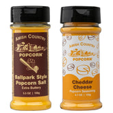 Amish Country Popcorn frente del pack mostrando ambos sazonadores y beneficio de variedad