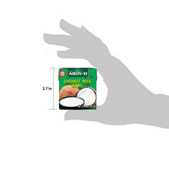 Aroy-D vertiendo leche de coco, textura cremosa para cocinar y bebidas
