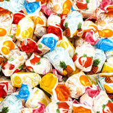 Assortit bolsa frontal 48 oz mostrando mezcla frutal y ventana