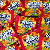 Assortit Life Savers empaque frontal mostrando tamaño familiar y sabores