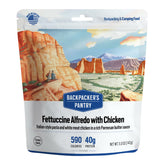 Backpacker's Pantry paquete frente mostrando etiqueta y beneficio de transporte ligero