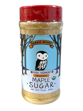 Barred Woods Maple tarro frontal 12 oz mostrando azúcar de arce puro y claridad
