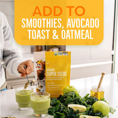 Smoothie cubierto con BetterBody Foods Super Seeds como topping nutritivo y sabroso