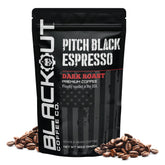 Blackout Coffee bolsa frontal mostrando diseño y frescura