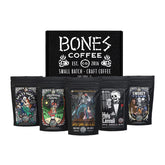 Bones Coffee Company frente del empaque del pack surtido mostrando las cinco bolsas y el beneficio de variedad
