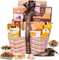 Broadway Basketeers canasta frontal lista para regalar con lazo elegante