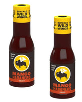 Buffalo Wild Wings botella frontal mostrando marca y color, resalta sabor