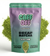 Caff Off paquete frontal de matcha descafeinado mostrando diseño y tamaño práctico