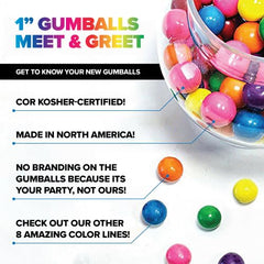 Candy Envy gumballs en mano para mostrar tamaño y facilidad de uso