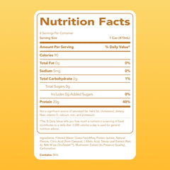 Clean Simple Eats lata en mano destacando tamaño práctico y 20 g proteína