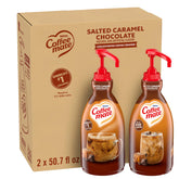 Coffee mate botella frente mostrando etiqueta y sabor Salted Caramel Chocolate beneficio conveniencia