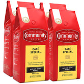 Community Coffee empaque frontal mostrando pack de cuatro, fácil almacenamiento