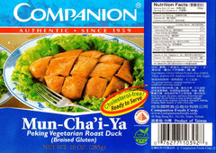 Companion Foods lata en mano para comparar tamaño y porción por servicio