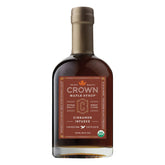 Crown Maple vista frontal de etiqueta que muestra origen y sabor, aporta confianza de calidad