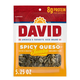 DAVID frente del empaque Spicy Queso mostrando diseño y tamaño práctico