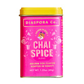Diaspora Spice Co envase frontal mostrando mezcla chai masala y aporte aromático