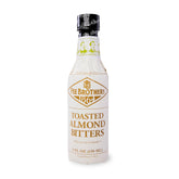 Fee Brothers botella frente mostrando diseño y capacidad 150 ml, ideal para barra