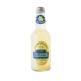 Fentimans limonada Victorian frente mostrando botella y diseño elegante