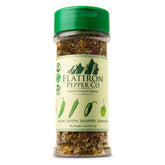 Flatiron Spice frasco frontal mostrando etiqueta y mezcla premium para realzar sabores