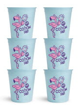 Fun Sweets primer plano frontal del tub mostrando color azul vibrante y fácil servicio