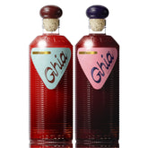 Ghia pack frontal con botellas Original y Berry mostrando etiquetas elegantes y mezcla artesanal