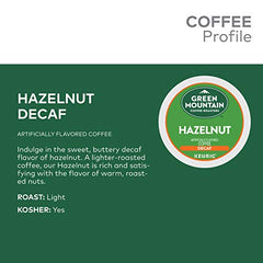 Green Mountain Coffee Roasters taza servida de café avellana, humo y color que invita a beber