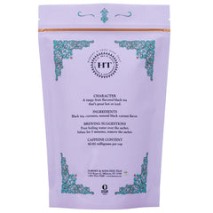 Harney & Sons detalle de hoja entera en sachet, muestra calidad y textura