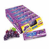 HI-CHEW vista frontal del paquete con sabor uva, atractivo y portátil