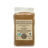 India Tree empaque frontal del muscovado claro mostrando 1 lb y apariencia húmeda