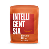 Intelligentsia frente del paquete mostrando marca y beneficio de sabor consistente