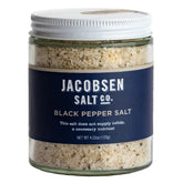 Jacobsen Salt Co envase frontal mostrando sal con pimienta para presentación atractiva