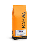 Kahwa bolsa frontal del Cubano Dark Roast mostrando el empaque y la válvula de conservación