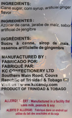KC Candy persona sacando un caramelo KC Ginger Mints de la lata para uso práctico y portable