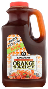 Kikkoman envase frontal de salsa naranja muestra etiqueta clara y tamaño profesional
