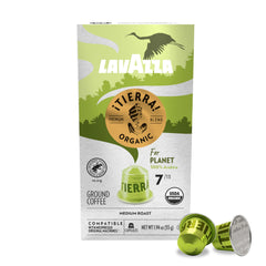 Lavazza cápsula de aluminio en primer plano preservando aromas frescos