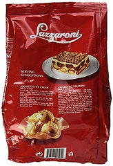 Lazzaroni galletas apiladas en plato como acompañamiento ideal