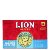 Lion Coffee caja frontal mostrando diseño y 12 cápsulas, conveniencia diaria