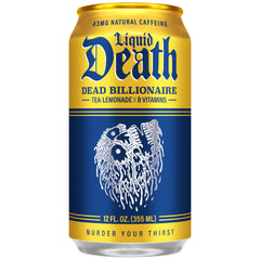 Liquid Death vertido en vaso mostrando textura refrescante y baja calorías