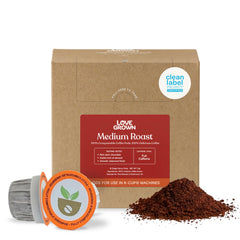 Love Grown caja frontal mostrando cápsulas compostables y beneficios sostenibles