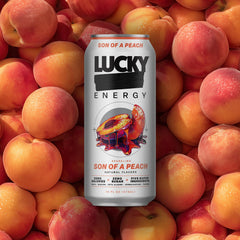 Lucky Energy lata en mano ilustrando tamaño portable y conveniente