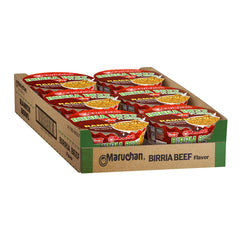 Maruchan primer plano de fideos y caldo mostrando textura elástica y sabor concentrado