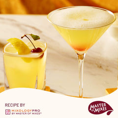 MASTER OF MIXES botellas junto a una regla para comparar tamaño práctico
