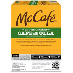 McCafé taza recién servida con espuma mostrando aroma y color