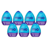 Mio botella frontal Berry Pomegranate mostrando etiqueta y color atractivo