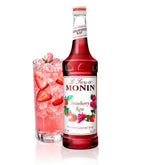Monin botella frontal de Strawberry Rose mostrando color y diseño, mejora presentación