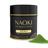 Naoki Matcha lata frontal mostrando etiqueta y diseño elegante, ideal para regalo