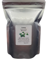 Nature Tea catnip vista frontal con hojas y capullos para infusiones