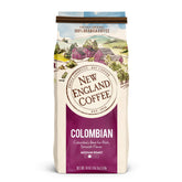 New England Coffee empaque frontal mostrando 18 oz y sabor colombiano, fácil de identificar